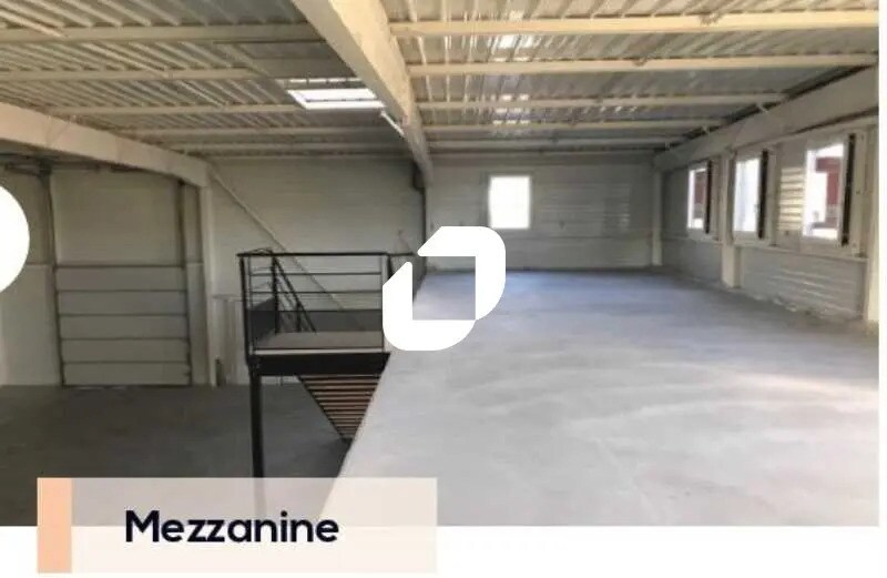 Local d'activités dans Sussargues à vendre - Photo de l’immeuble – Image 2 sur 10