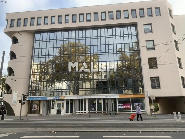Bureau dans Lyon à louer - Photo de l’immeuble – Image 1 sur 20