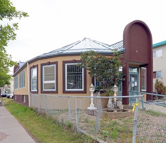Plus de détails pour 10659 103 St NW, Edmonton, AB - Bureau/Local commercial à louer