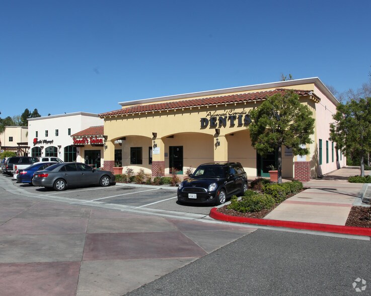 537 New Los Angeles Ave, Moorpark, CA à vendre - Photo principale – Image 1 sur 11