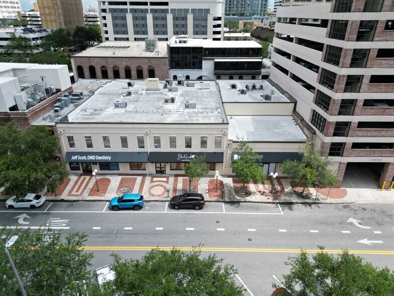 235-239 2nd Ave S, St, Saint Petersburg, FL à vendre - Photo de l’immeuble – Image 1 sur 10