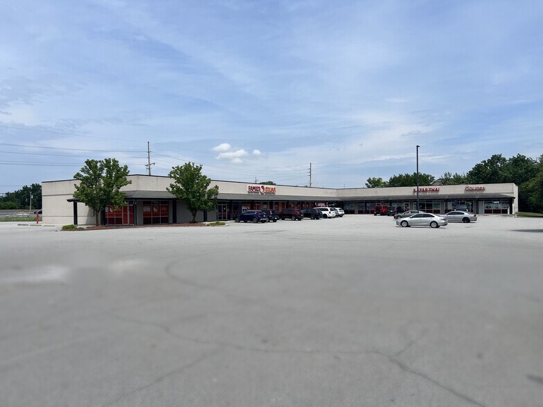 5124 Pine Island Ct, Crown Point, IN à vendre - Photo de l’immeuble – Image 1 sur 1