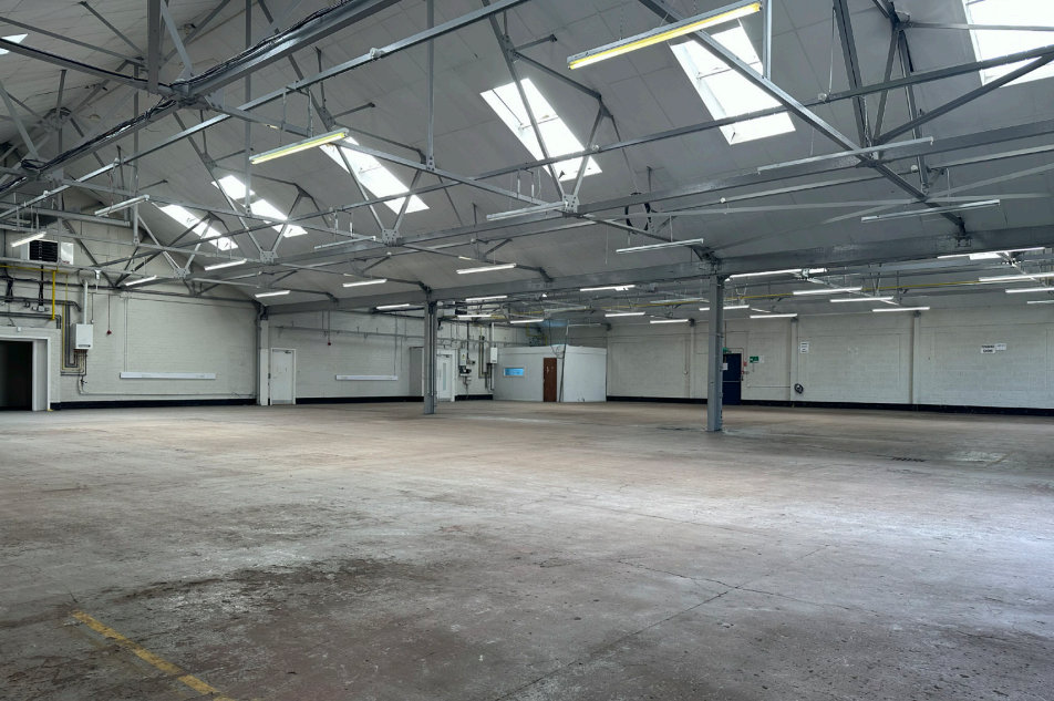 2-8 Watt Rd, Glasgow, GLG G52 4RY - Lot 6-8 -  - Photo intérieure - Image 1 of 3