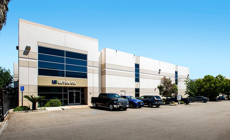 1458 E Mission Blvd, Pomona, CA à louer - Photo de l’immeuble – Image 2 sur 17