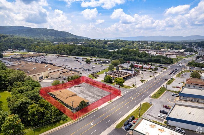 Plus de détails pour 865 John Marshall Hwy, Front Royal, VA - Local commercial à vendre