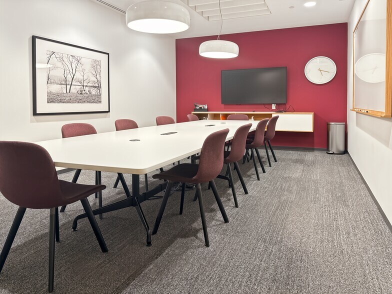 5701-5741 Legacy Dr, Plano, TX à louer - Photo de l’immeuble – Image 2 sur 38