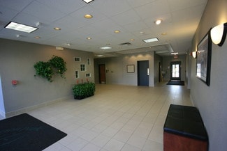 Plus de détails pour 6535 E 82nd St, Indianapolis, IN - Bureau à louer
