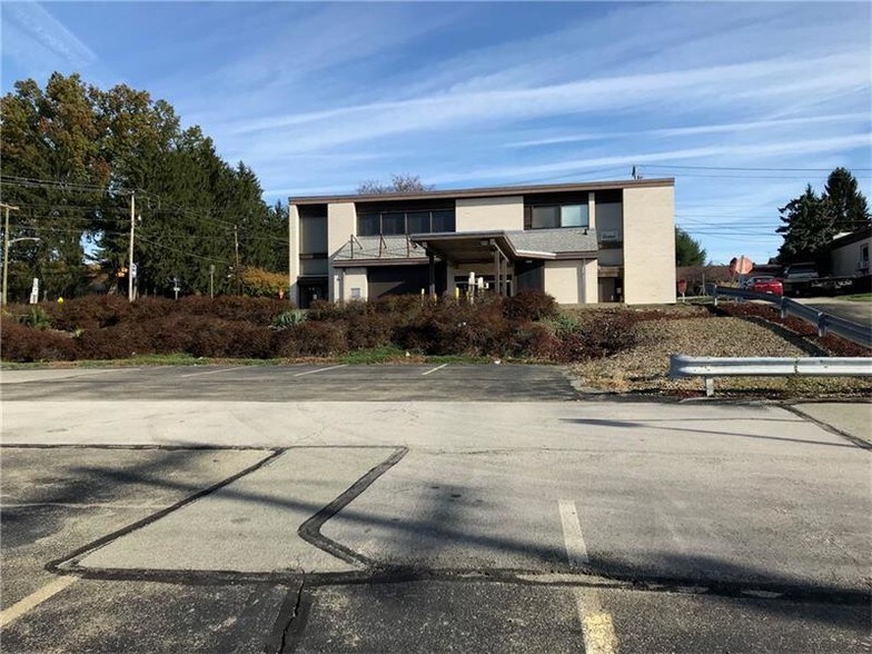 4751 Old William Penn Hwy, Murrysville, PA à vendre - Photo de l’immeuble – Image 1 sur 3