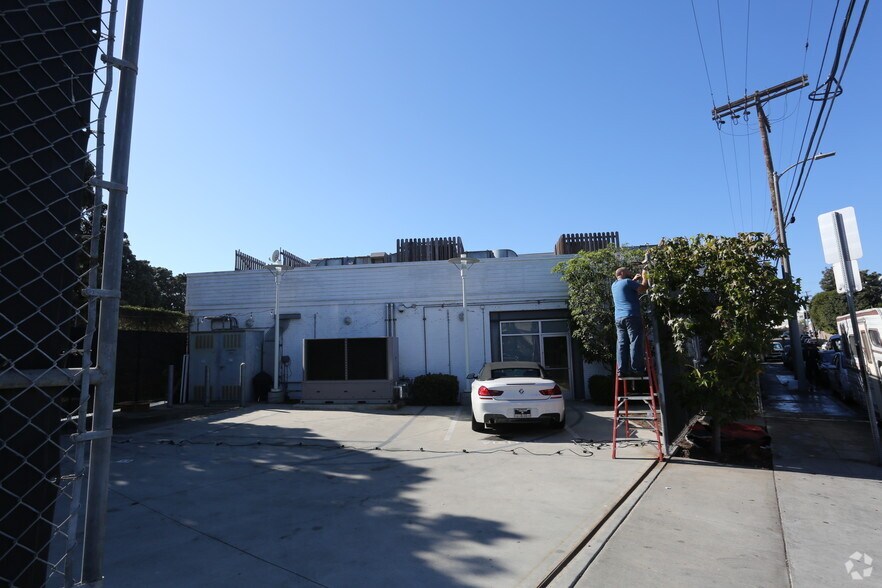 200 Mildred Ave, Venice, CA à louer - Photo de l’immeuble – Image 2 sur 11