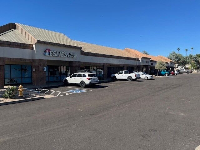 6330 S Rural Rd, Tempe, AZ à louer - Photo de l’immeuble – Image 2 sur 3