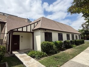 220-226 W Cypress St, Anaheim, CA à louer Photo intérieure– Image 1 sur 12