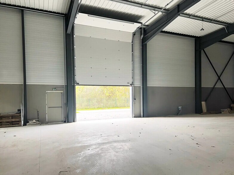 Bureau dans Beauvais à louer - Photo intérieure – Image 2 sur 8