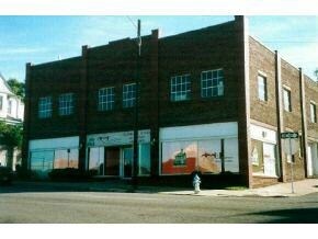Plus de détails pour 317 S 9th St, Saint Joseph, MO - Industriel/Logistique à vendre