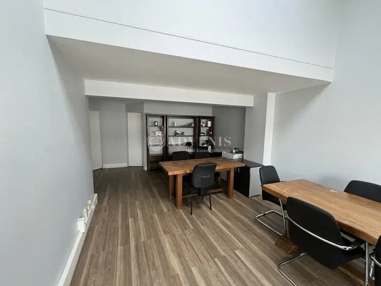 Bureau dans Bobigny à louer - Photo intérieure – Image 3 sur 12