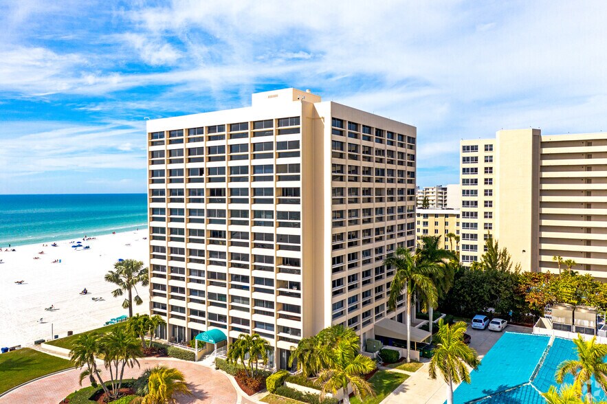 5966 Midnight Pass Rd, Sarasota, FL à vendre - Photo principale – Image 1 sur 23