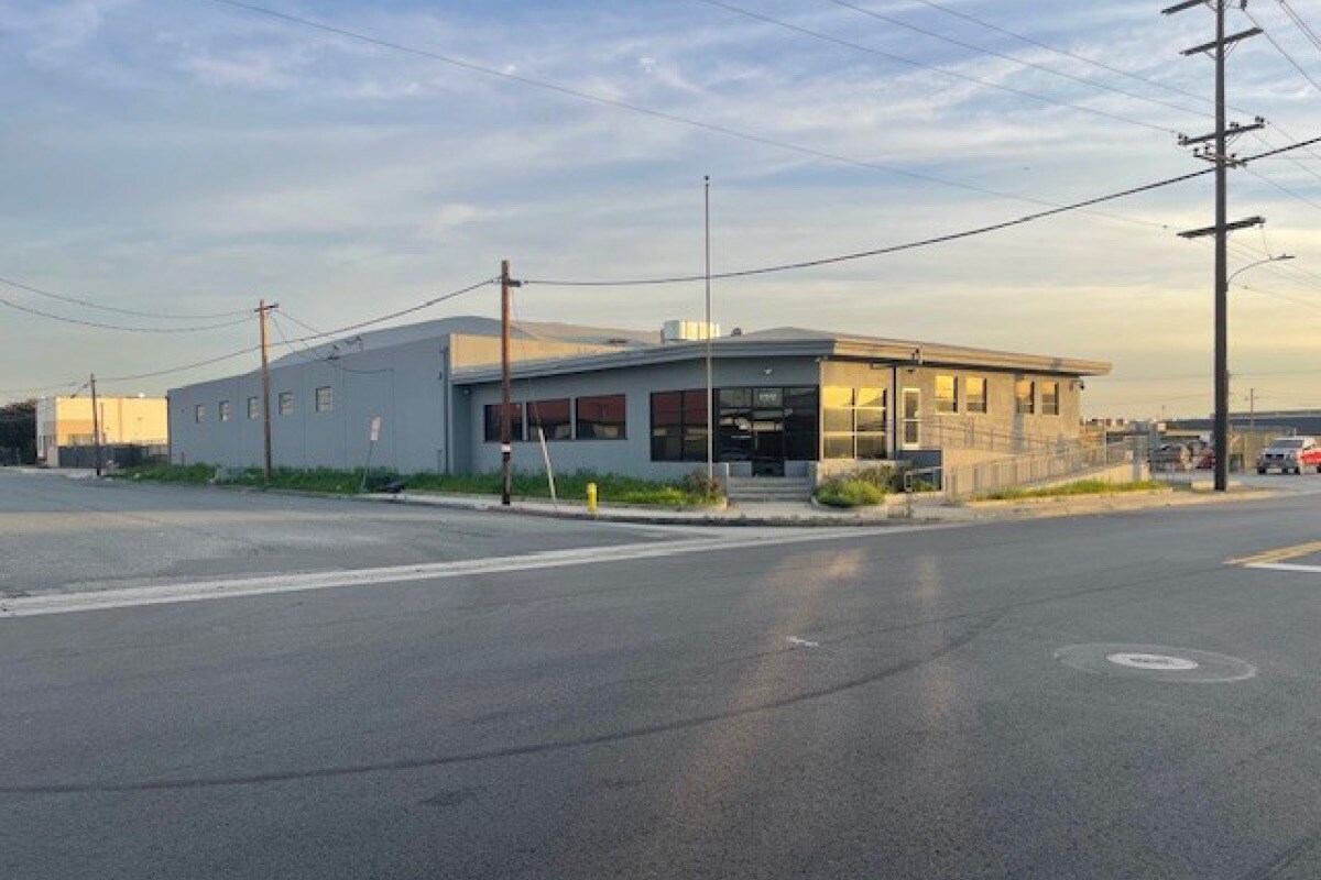 6400 Fleet St, Commerce, CA à vendre Photo principale– Image 1 sur 3