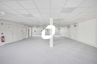 25 Rue Greffülhe, Levallois-Perret à louer Photo intérieure– Image 2 sur 7