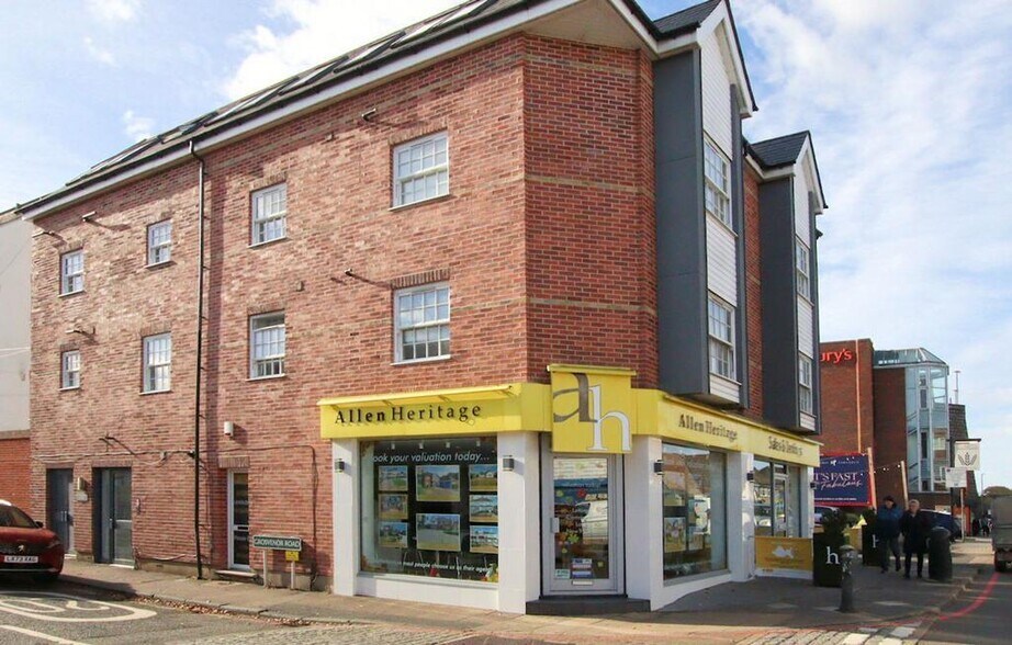 131-133 High St, West Wickham à louer - Photo de l’immeuble – Image 2 sur 17