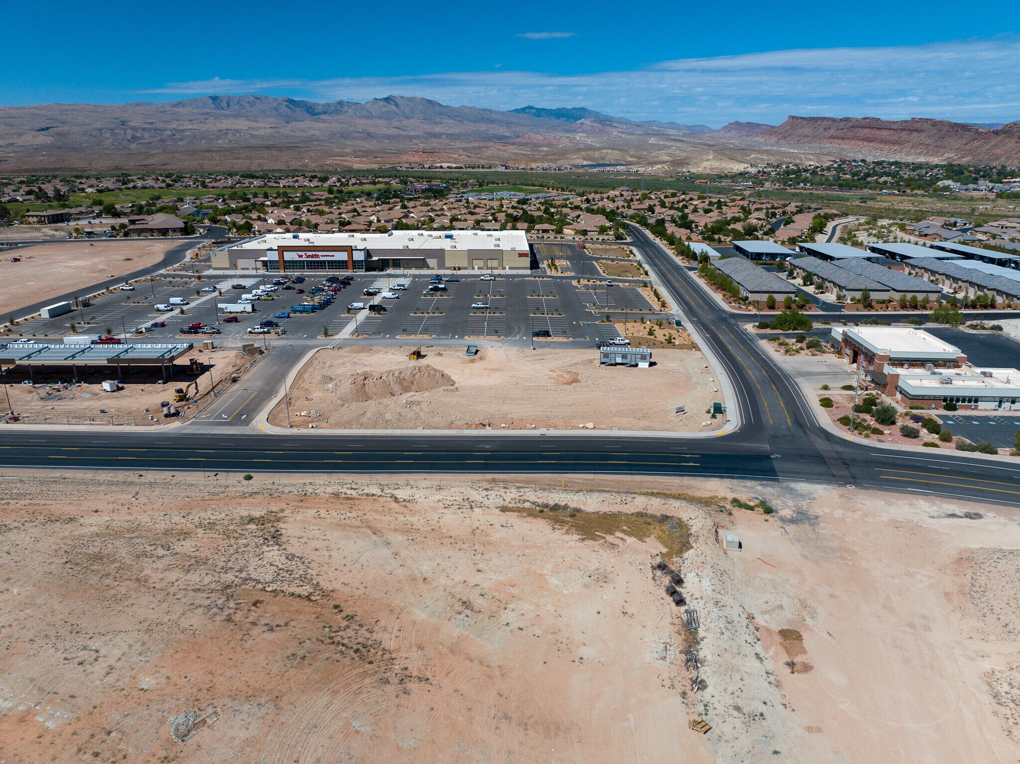 1096 Bluegrass way, St George, UT à louer Photo principale– Image 1 sur 5