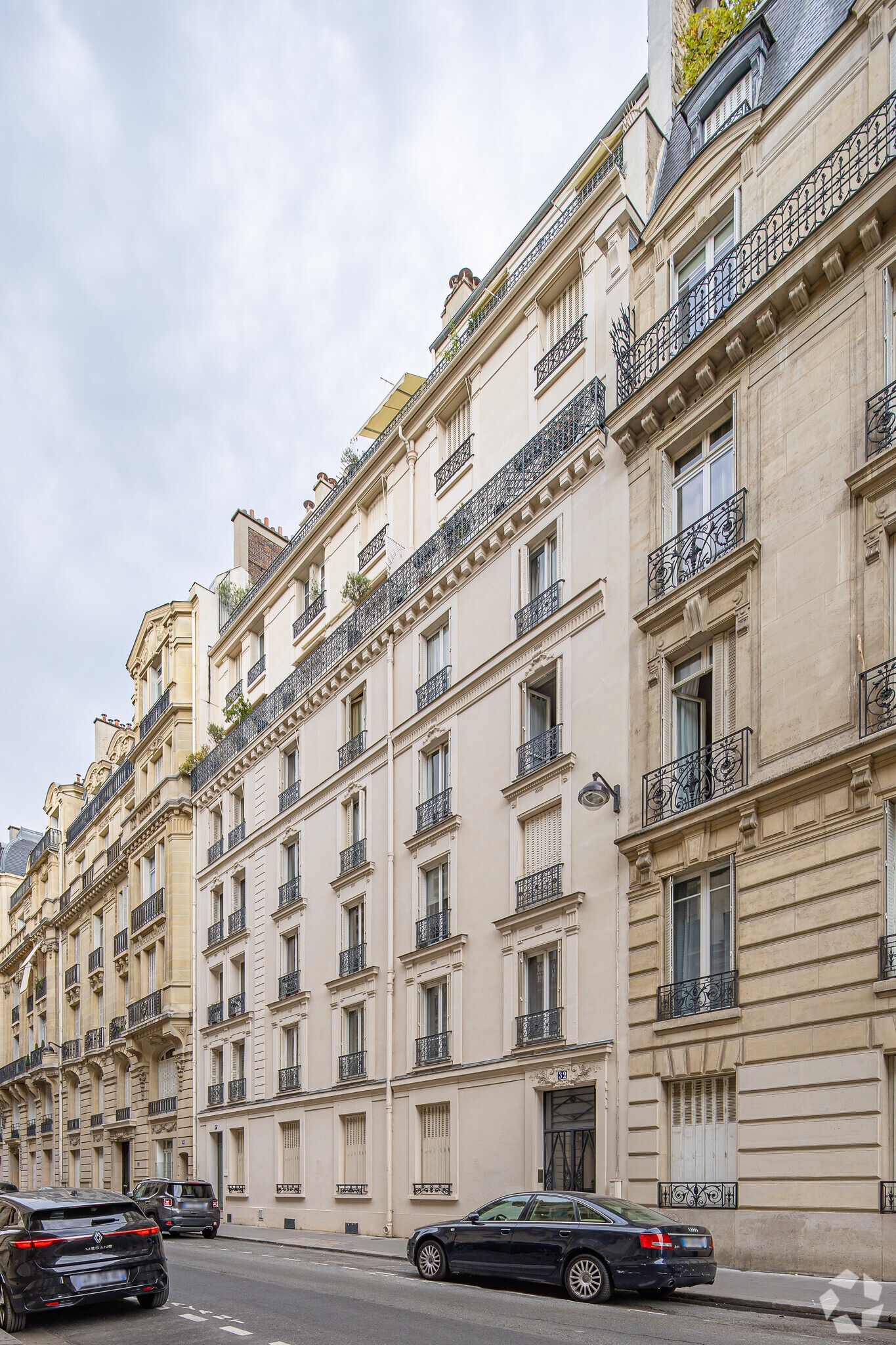 32 Bis Rue De Lubeck, Paris à louer Photo principale– Image 1 sur 12