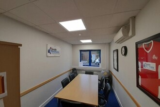 Wessex Way, Winchester à louer Photo intérieure– Image 2 sur 5