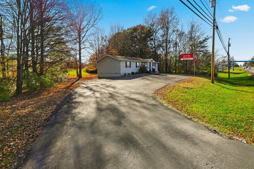 7713 Oak Ridge Hwy, Knoxville, TN à vendre - Photo de l’immeuble – Image 2 sur 28