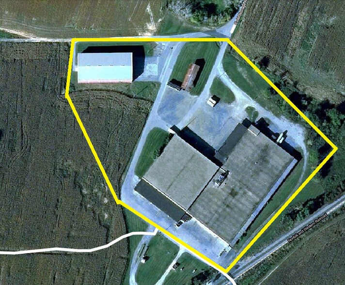 471 Cold Storage Rd, Charles Town, WV à louer - Photo de l’immeuble – Image 3 sur 4