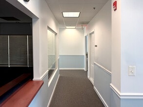 3300 Olney Sandy Spring Rd, Olney, MD à louer Photo intérieure– Image 2 sur 7