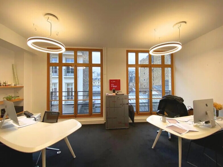 Bureau dans Paris à louer - Photo de l’immeuble – Image 2 sur 8