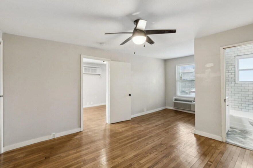 5309 East Side Ave, Dallas, TX à vendre - Photo intérieure – Image 2 sur 5
