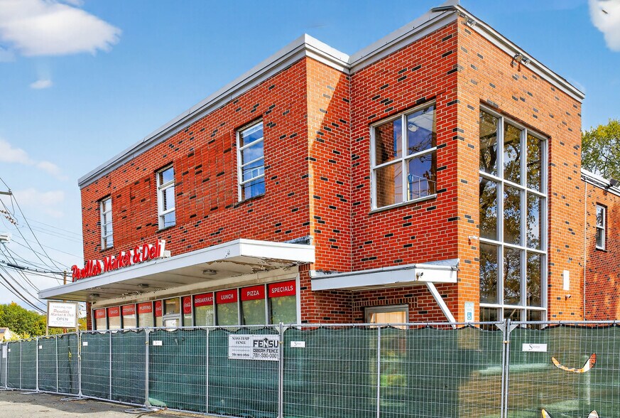 50 Central Ave, Needham, MA à vendre - Photo de l’immeuble – Image 2 sur 5