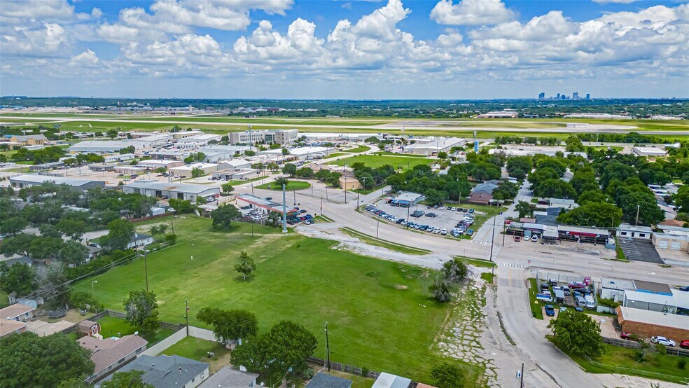 730 S Cherry Ln, White Settlement, TX à vendre - Photo de l’immeuble – Image 2 sur 5
