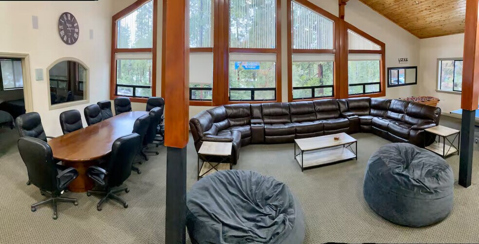 41441 CA-168, Shaver Lake, CA à vendre - Photo de l’immeuble – Image 2 sur 22
