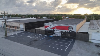 3630 E 10th Ct, Hialeah, FL à louer Photo intérieure– Image 1 sur 9