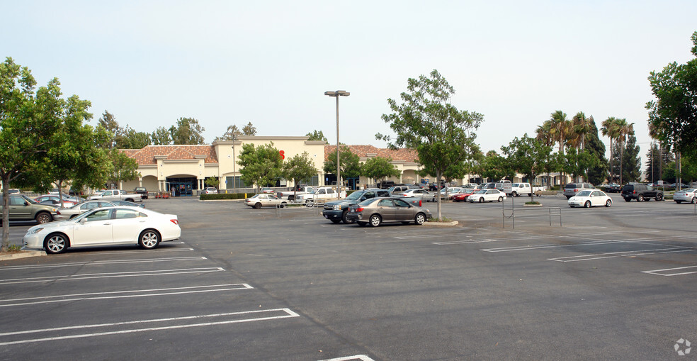 8792 19th St, Rancho Cucamonga, CA à louer - Photo de l’immeuble – Image 1 sur 8