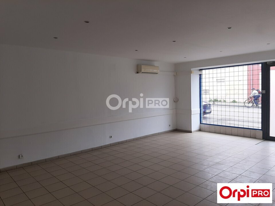 Local commercial dans Portes-lès-Valence à louer Photo intérieure– Image 1 sur 7