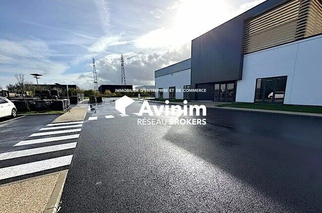 Plus de détails pour Industriel/Logistique à louer