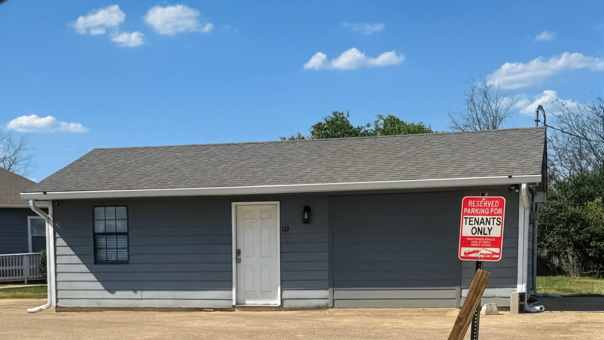 113 Coad St, Fort Worth, TX à louer Photo de l’immeuble– Image 1 sur 9
