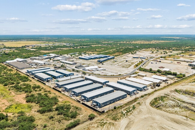 Plus de détails pour 434 Urenda Loop, Carrizo Springs, TX - Industriel/Logistique aux enchères