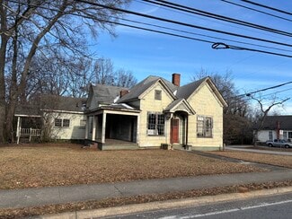 Plus de détails pour 162 N Broad St, Winder, GA - Bureau à vendre