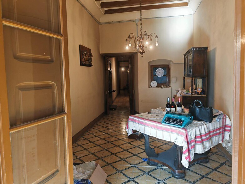 Immeuble residentiel dans Santa Coloma de Queralt, Tarragona à vendre - Photo intérieure – Image 2 sur 7