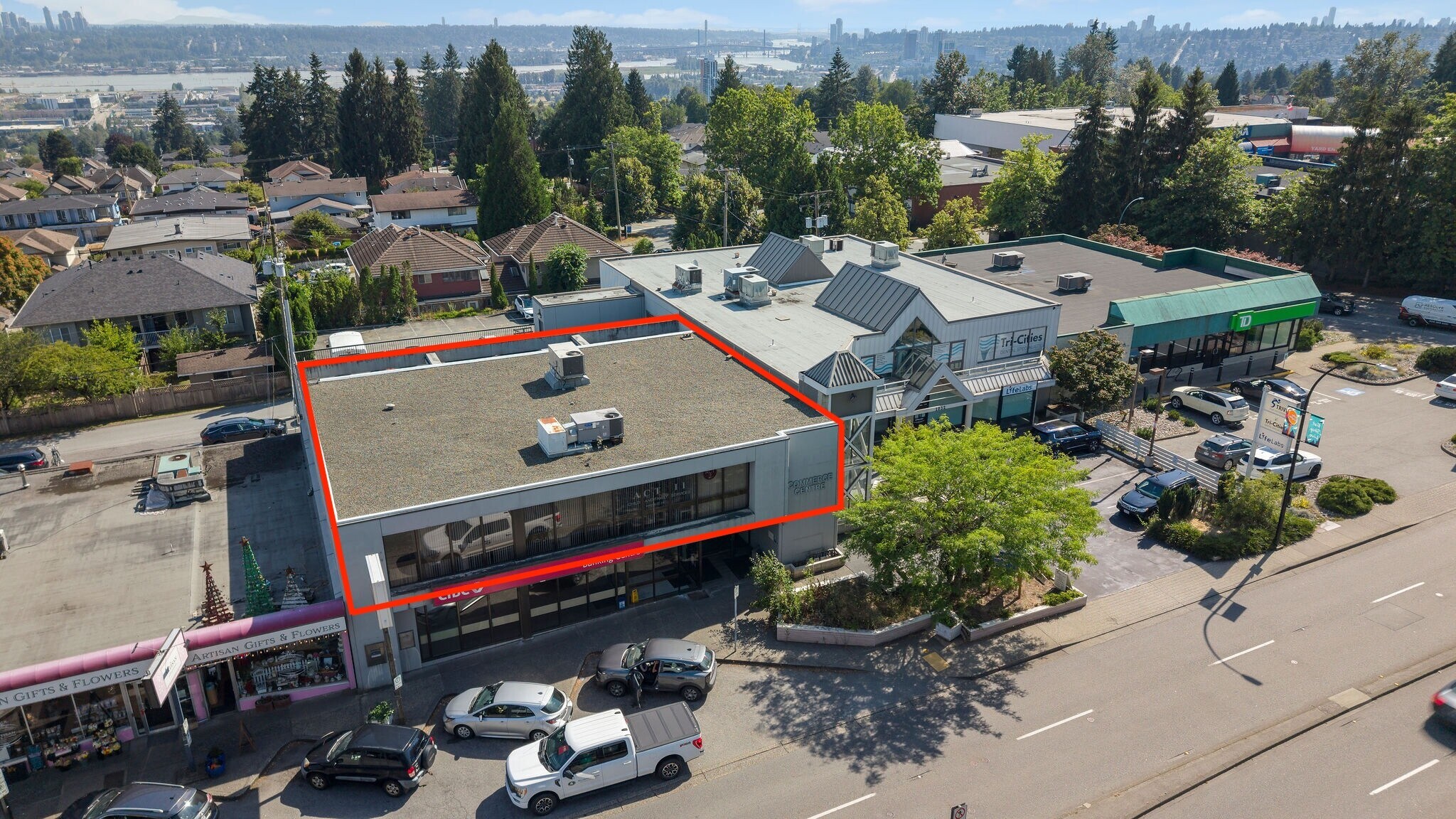 1036 Austin Ave, Coquitlam, BC à louer Photo de l’immeuble– Image 1 sur 28