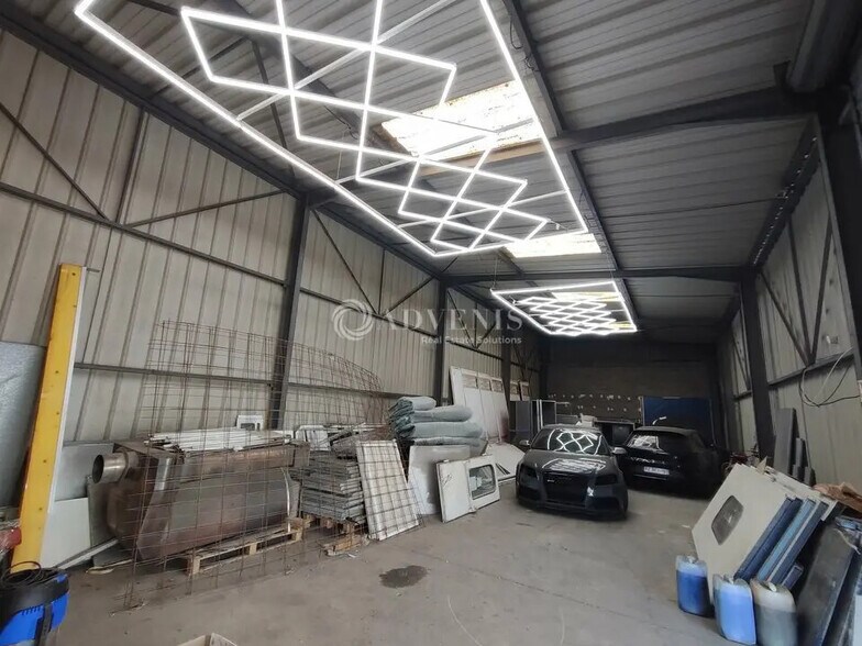 Industriel/Logistique dans Villeneuve-lès-Béziers à louer - Photo de l’immeuble – Image 1 sur 5