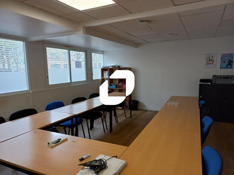 Bureau dans Lille à louer - Photo intérieure – Image 3 sur 9