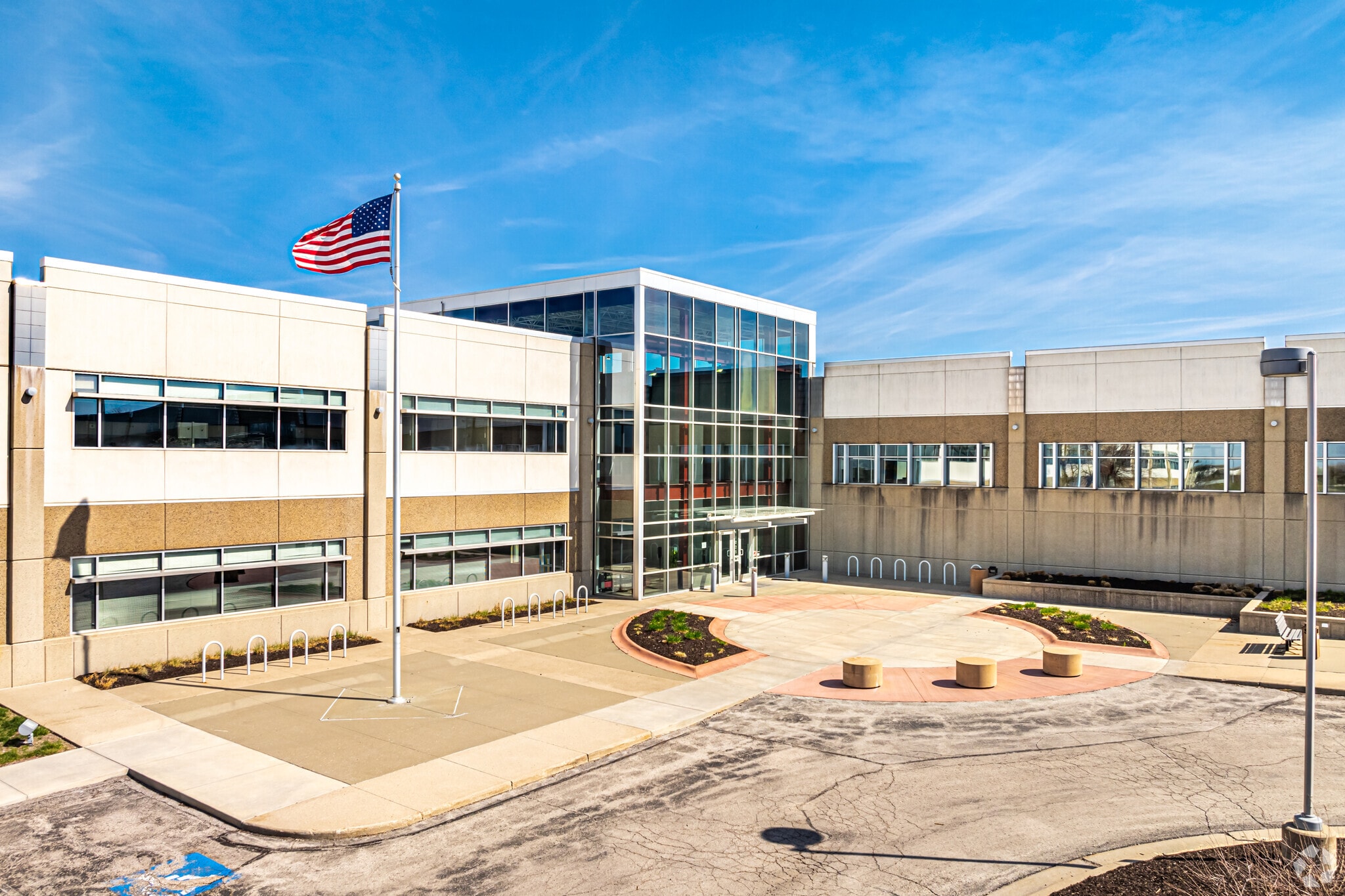 16025 W 113th St, Lenexa, KS à louer Photo de l’immeuble– Image 1 sur 5