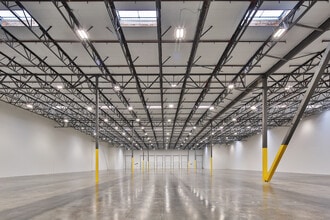 13949 Balboa Blvd, Sylmar, CA à louer Photo intérieure– Image 2 sur 13