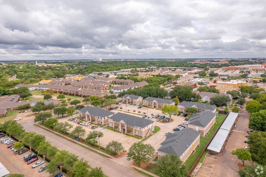 309 S Jupiter Rd, Allen, TX à louer - Aérien – Image 2 sur 16