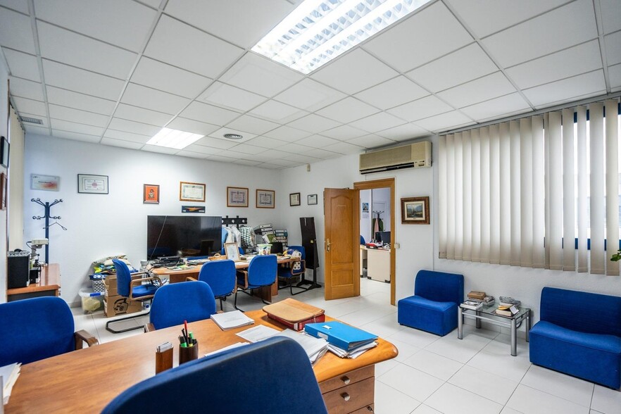 View Photo