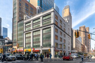 Plus de détails pour 300 W 43rd St, New York, NY - Bureau à louer