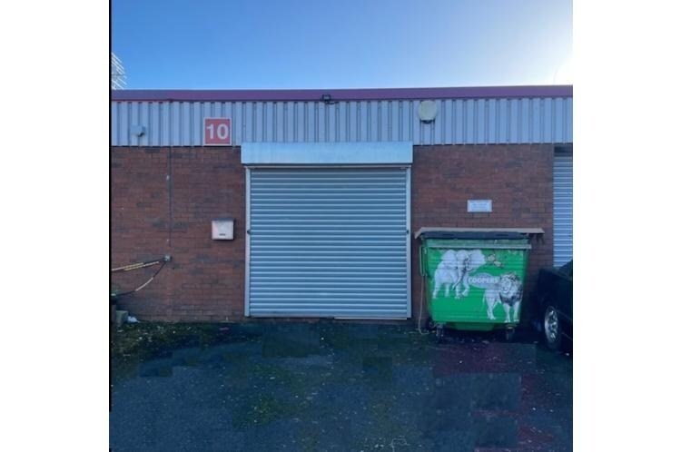 Units 7-13 Chasewood Park Buisness Centre, Hednesford Rd, Cannock à louer Photo principale– Image 1 sur 2